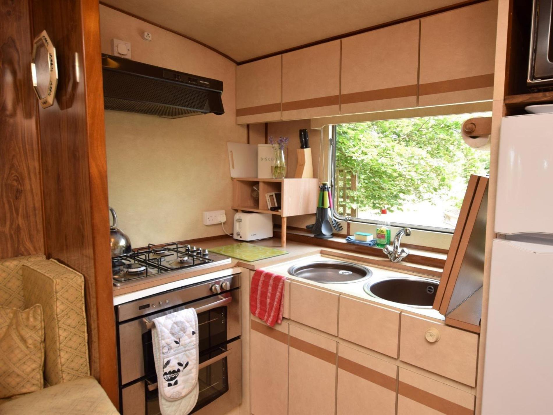 1 Bed In Bodiam 51574 Villa Exteriör bild